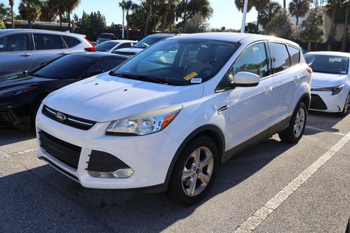 2015 Ford Escape SE