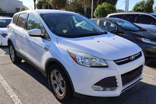 2015 Ford Escape SE
