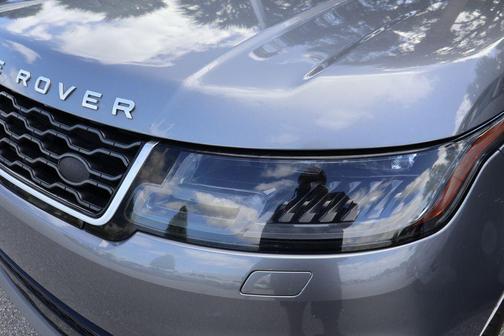 Gray Metallic 2020 Land Rover Range Rover Sport SE