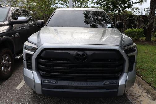 2022 Toyota Tundra SR5