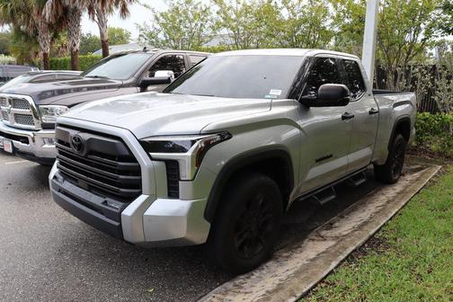 2022 Toyota Tundra SR5