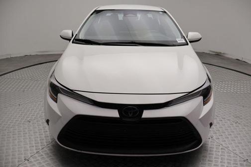 Ice Cap 2024 Toyota Corolla LE