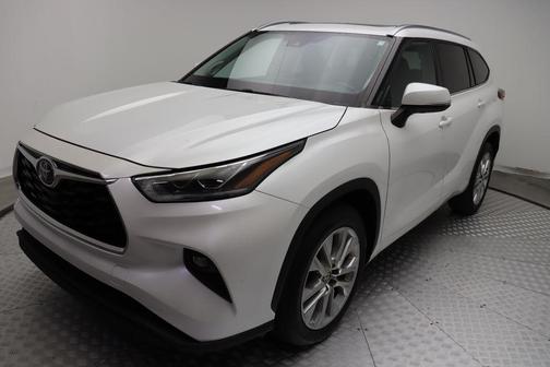 2022 Toyota Highlander Limited
