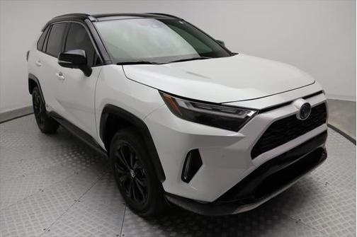 2024 Toyota RAV4 Hybrid SE