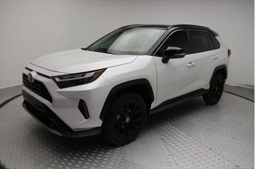 2024 Toyota RAV4 Hybrid SE