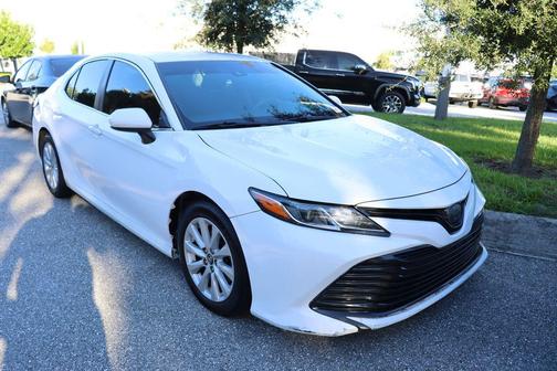2018 Toyota Camry LE