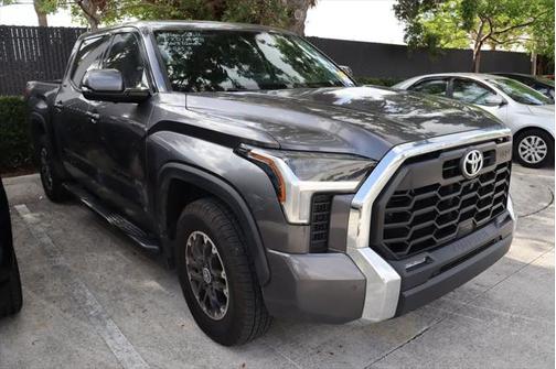 2022 Toyota Tundra SR5