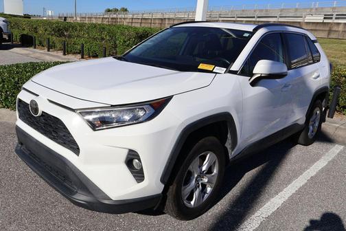 2019 Toyota RAV4 XLE