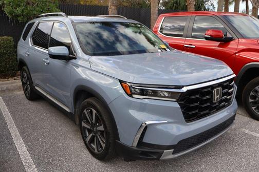 2024 Honda Pilot Touring 8-Passenger