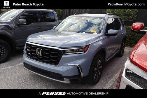 2024 Honda Pilot Touring 8-Passenger