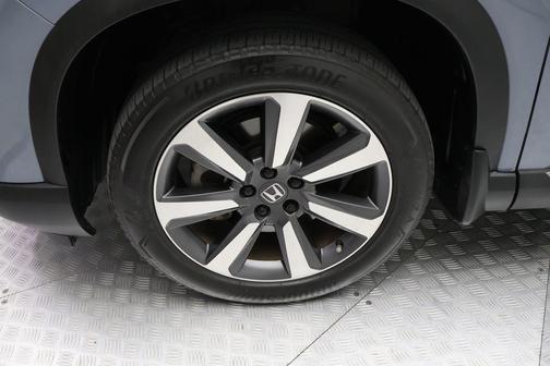 2024 Honda Pilot Touring 8-Passenger