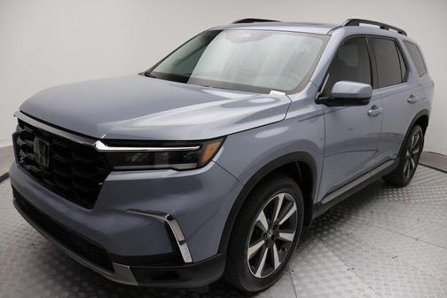 2024 Honda Pilot Touring 8-Passenger