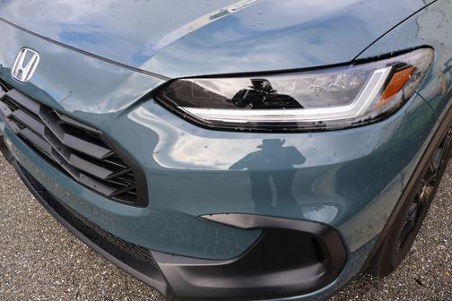 2025 Honda HR-V 2WD Sport