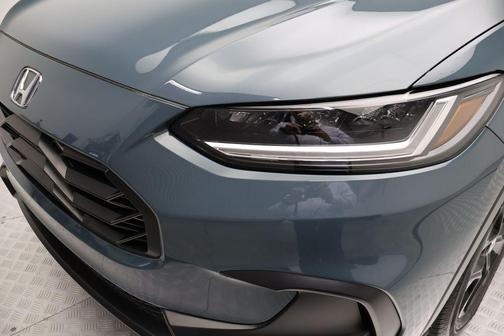 2025 Honda HR-V 2WD Sport