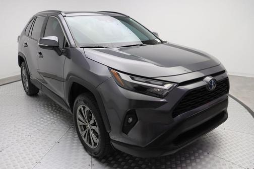 2022 Toyota RAV4 Hybrid XLE Premium