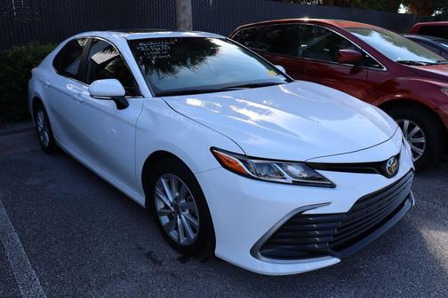 2024 Toyota Camry LE