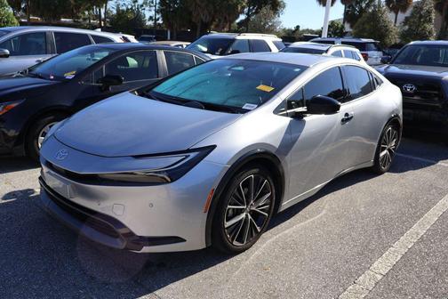 2024 Toyota Prius XLE