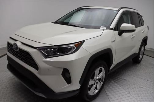 2020 Toyota RAV4 Hybrid SE