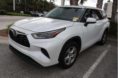 2022 Toyota Highlander L