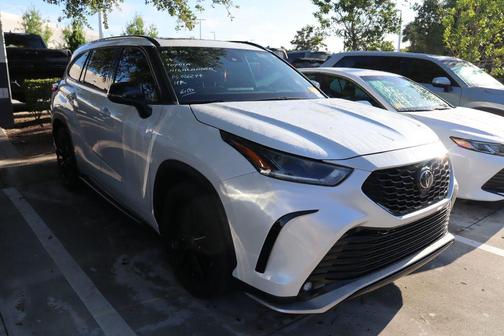 2023 Toyota Highlander XSE