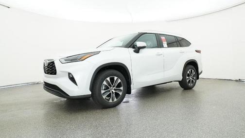 2026 Toyota Highlander XLE