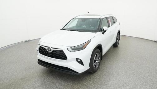 2026 Toyota Highlander XLE