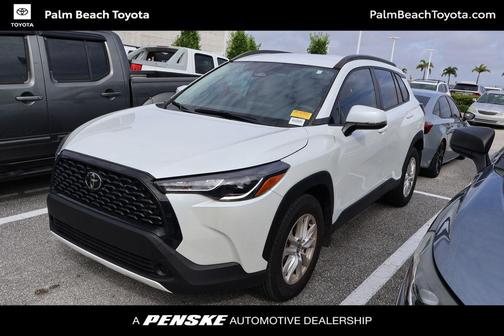 Wind Chill Pearl 2024 Toyota Corolla Cross LE