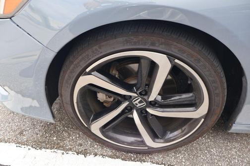 Sonic Gray Pearl 2022 Honda Accord Hybrid Sport