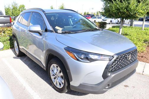 2023 Toyota Corolla Cross LE