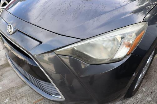 2016 Scion iA Base
