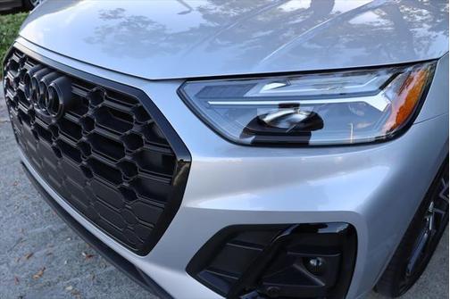 2023 Audi SQ5 3.0T Premium Plus