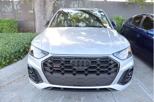 2023 Audi SQ5 3.0T Premium Plus