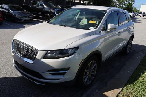 2019 Lincoln MKC Select