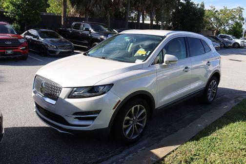 2019 Lincoln MKC Select