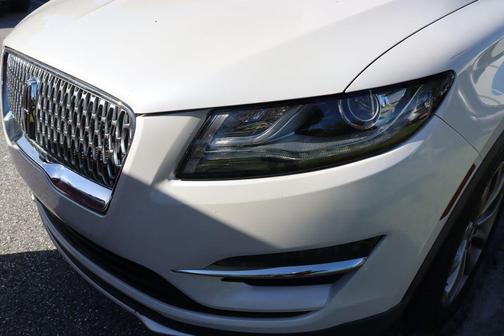 2019 Lincoln MKC Select