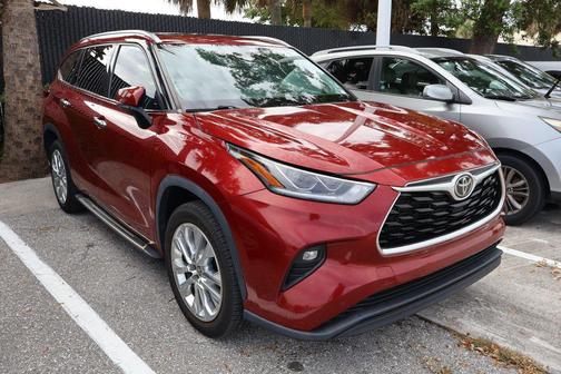 Ruby Flare Pearl 2023 Toyota Highlander Limited