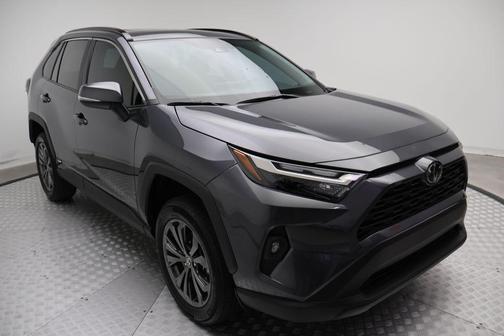 2025 Toyota RAV4 Hybrid XLE Premium