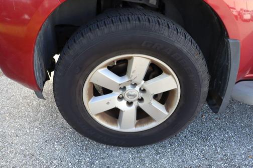 2011 Nissan Pathfinder SV