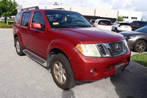 2011 Nissan Pathfinder SV
