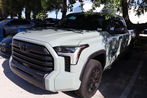 2024 Toyota Tundra SR5
