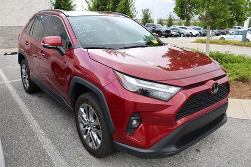 2023 Toyota RAV4 XLE Premium
