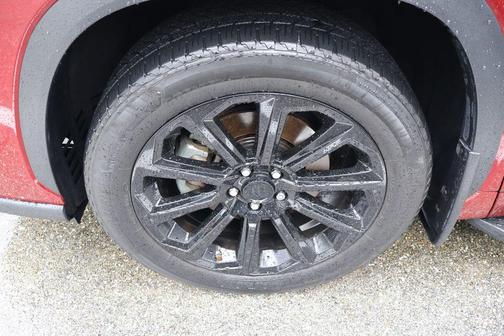 Ruby Flare Pearl 2024 Toyota Highlander XLE