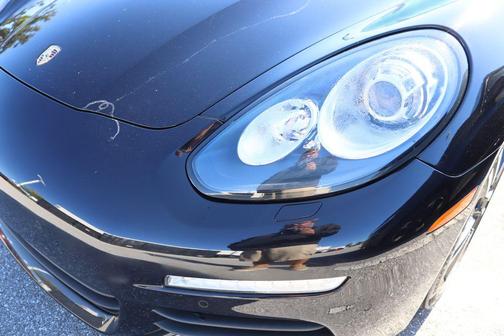 2016 Porsche Panamera Edition