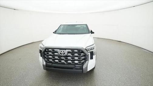 2025 Toyota Tundra Hybrid Platinum