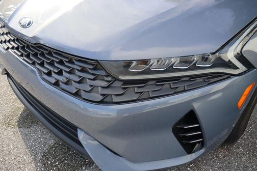2021 Kia K5 LXS
