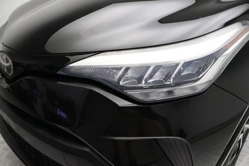 2020 Toyota C-HR XLE