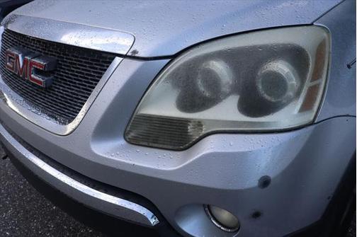 2010 GMC Acadia SLE