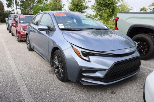 2025 Toyota Corolla SE