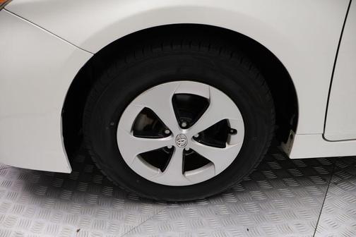 2013 Toyota Prius Four