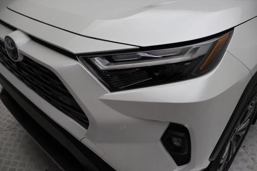 2023 Toyota RAV4 Hybrid Limited